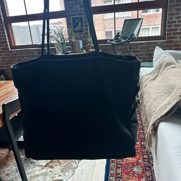 Vintage Prada nylon tote bag - Picture 2 of 6